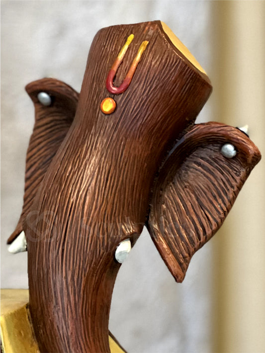 Tree Trunk Ganesha