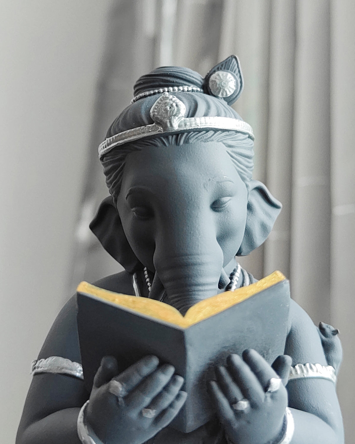 Book Reading Ganesha 6"