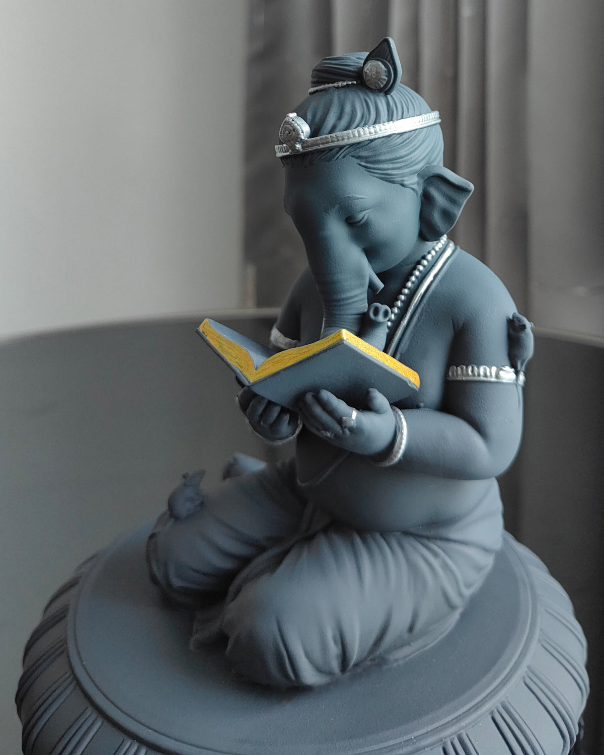 Book Reading Ganesha 6"