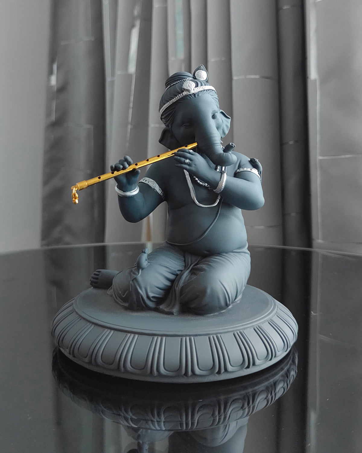 Flute Playing Ganesha 6" (Earthen Grey)