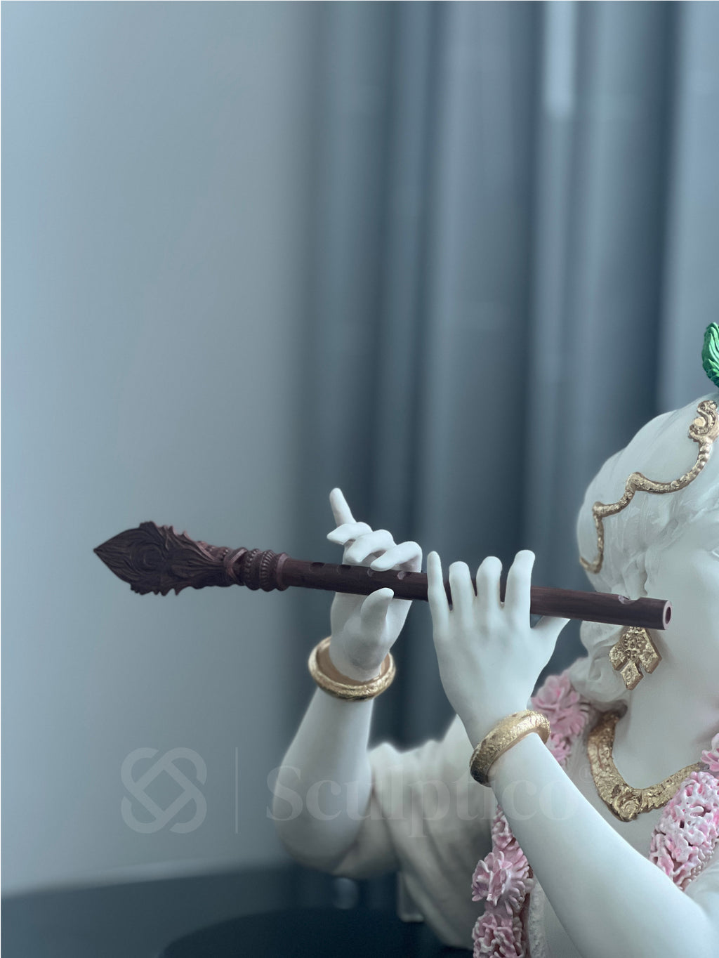 Krishna Dwarkadhish (Soft White)