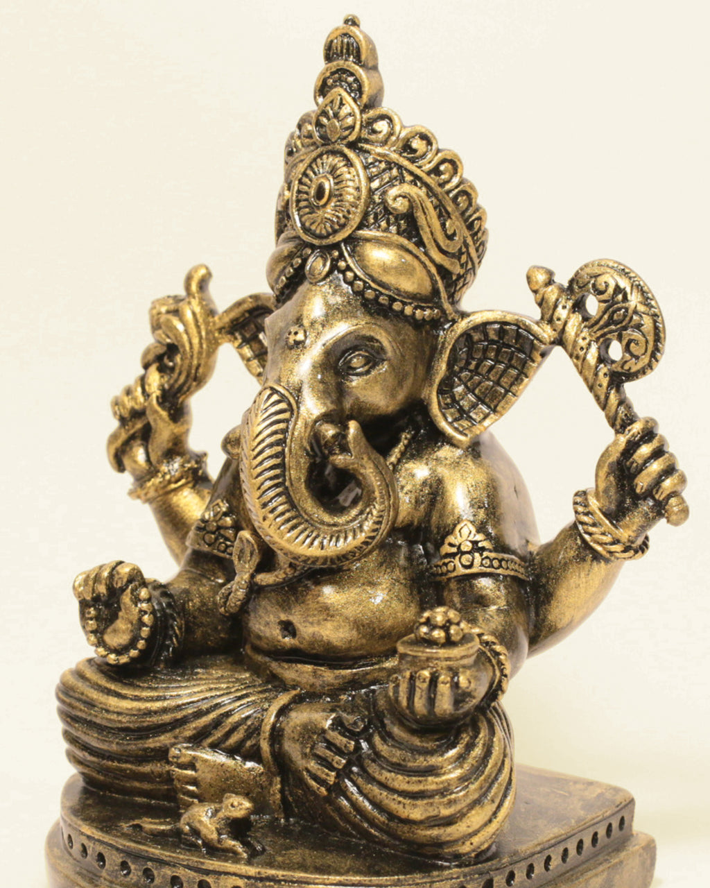 Siddhivinayak Inspired Ganesha (Vintage Gold)