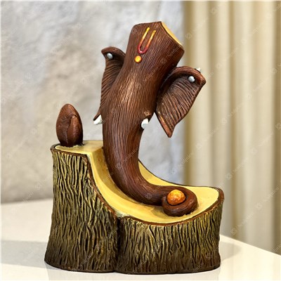 Tree Trunk Ganesha